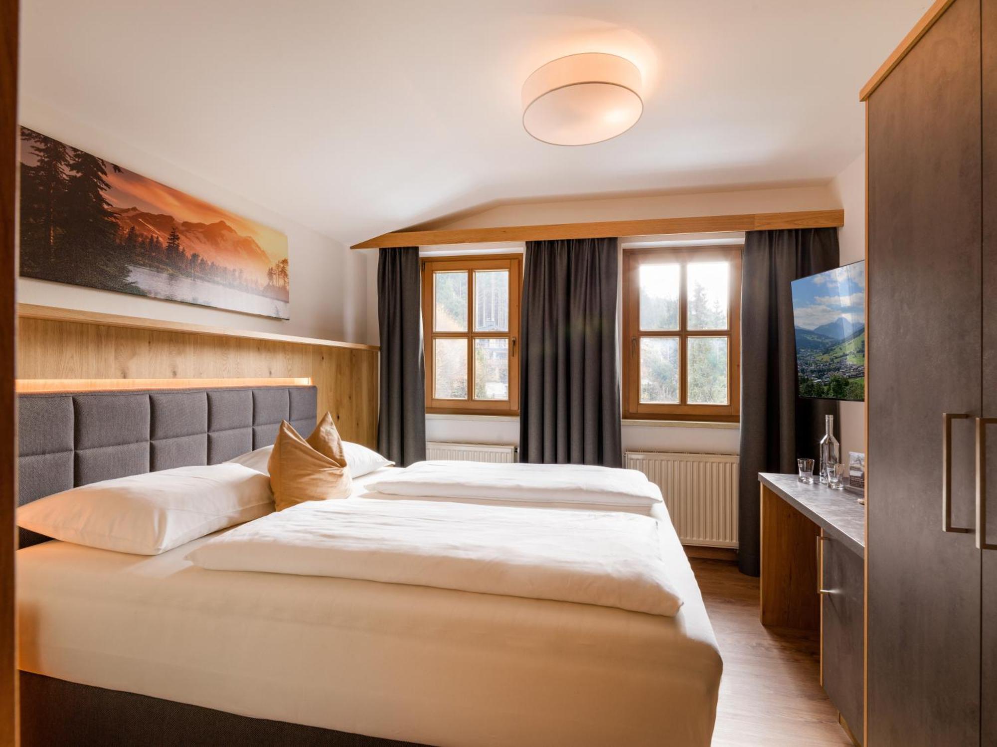 Hotel Kroneck Kirchberg in Tirol Ngoại thất bức ảnh